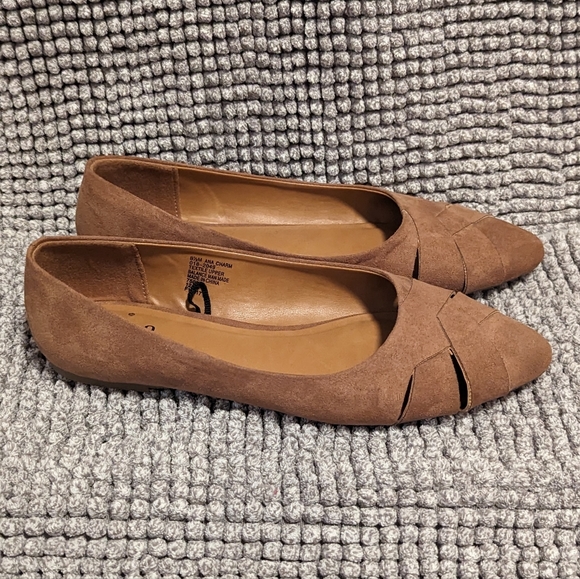 ANA Charm Flats Size 8.5 NWOT - Picture 5 of 6